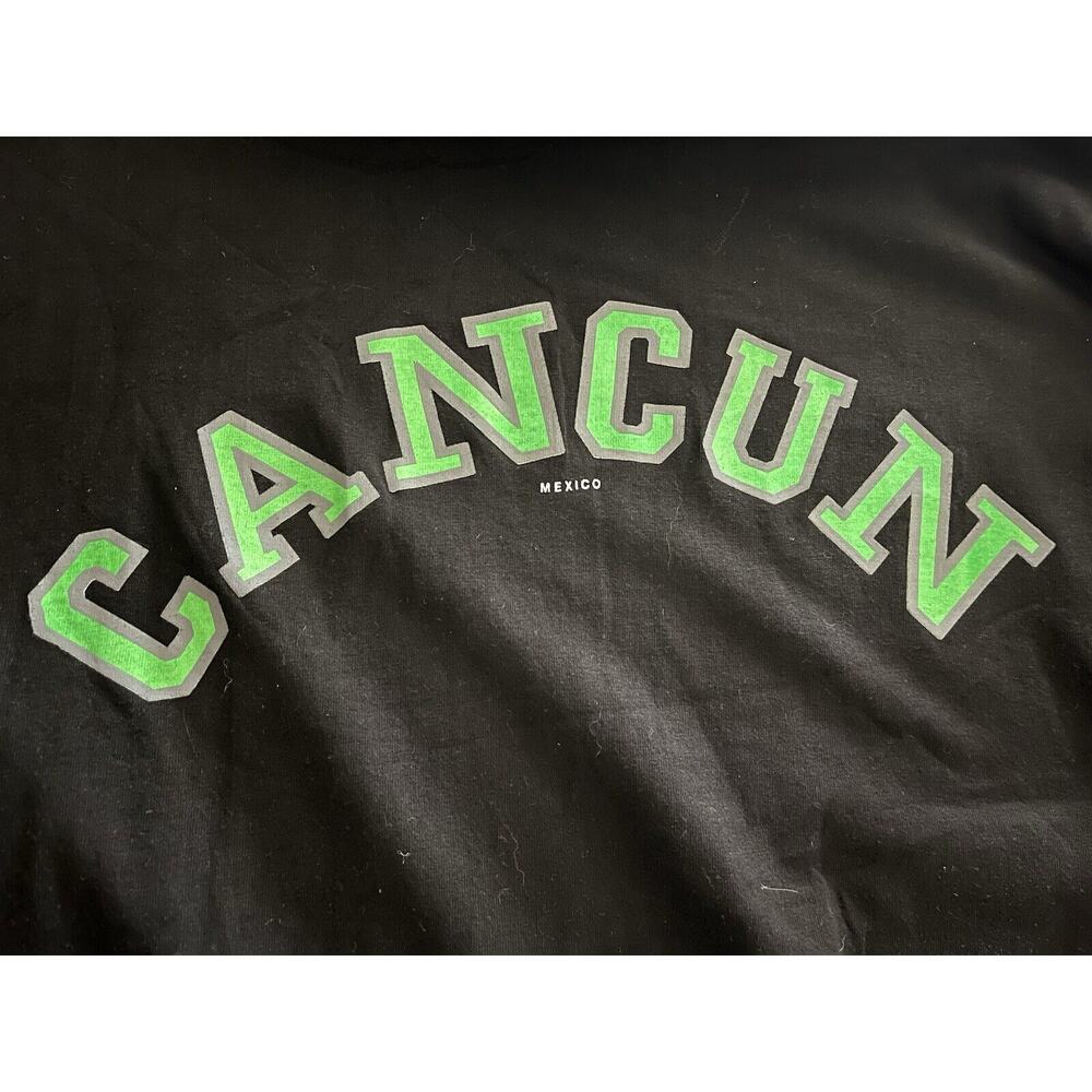 Vintage Cancun Mexico T-Shirt - Large - Picture 2 of 5